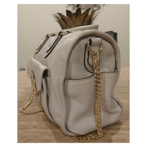 Authentic! MICHAEL KORS CROSSBODY BAG - Picture 3 of 9